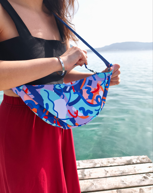 Cross body bag in blue shades