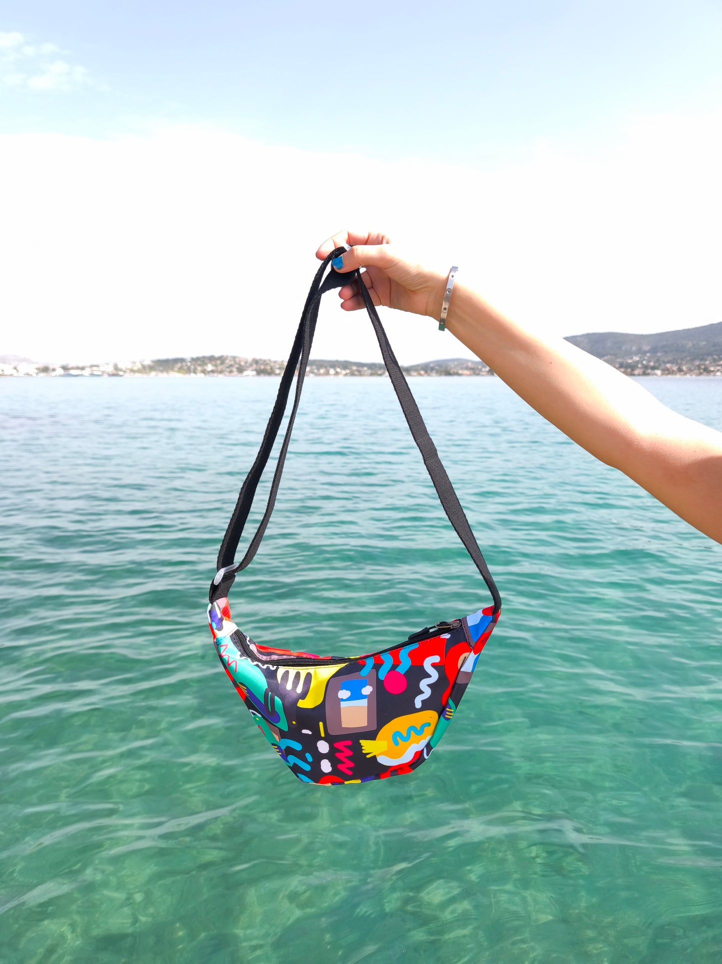 cross body bag with black strap