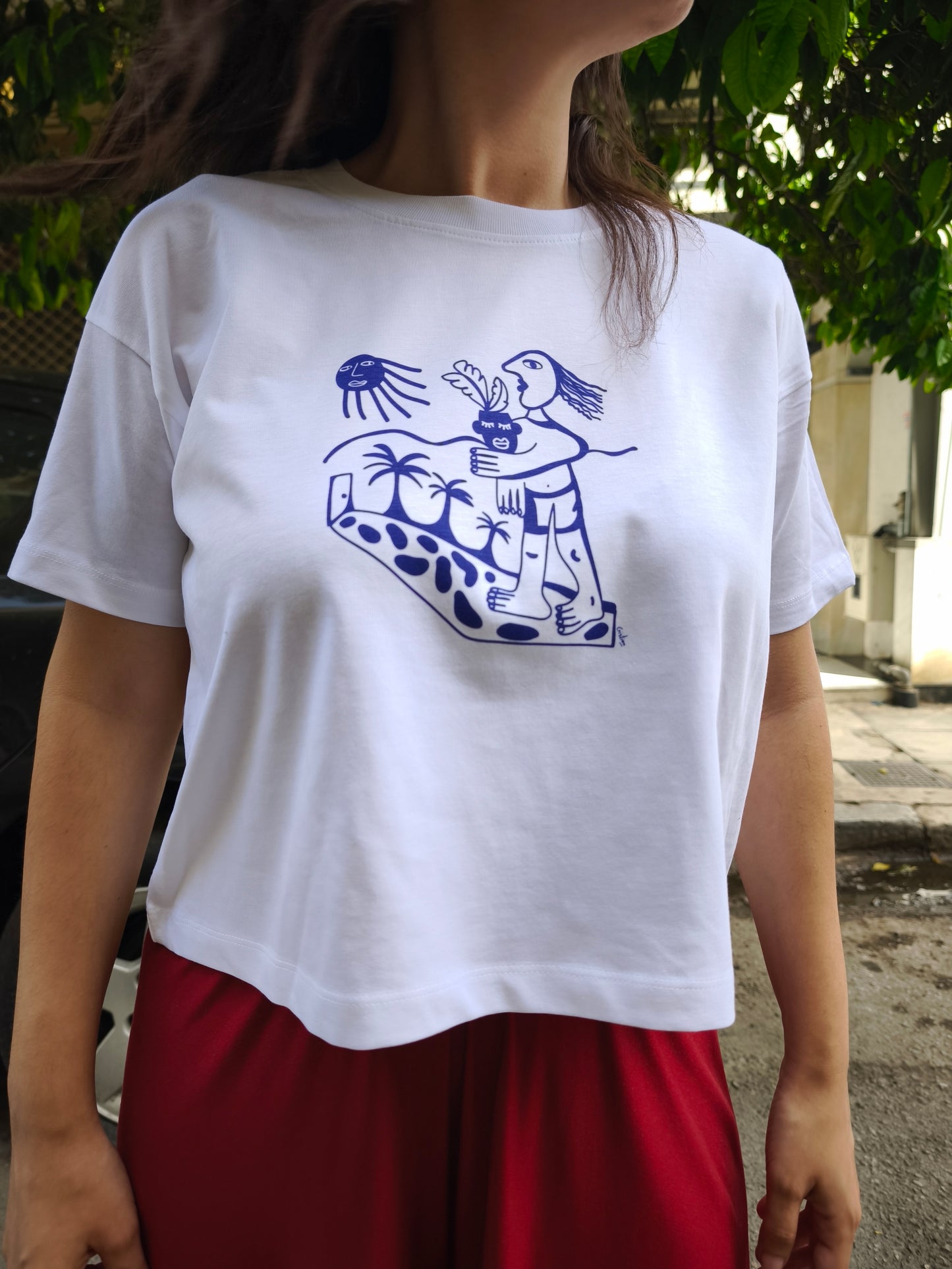 Spring girl T-Shirt is here 🌞 Blue crop top
