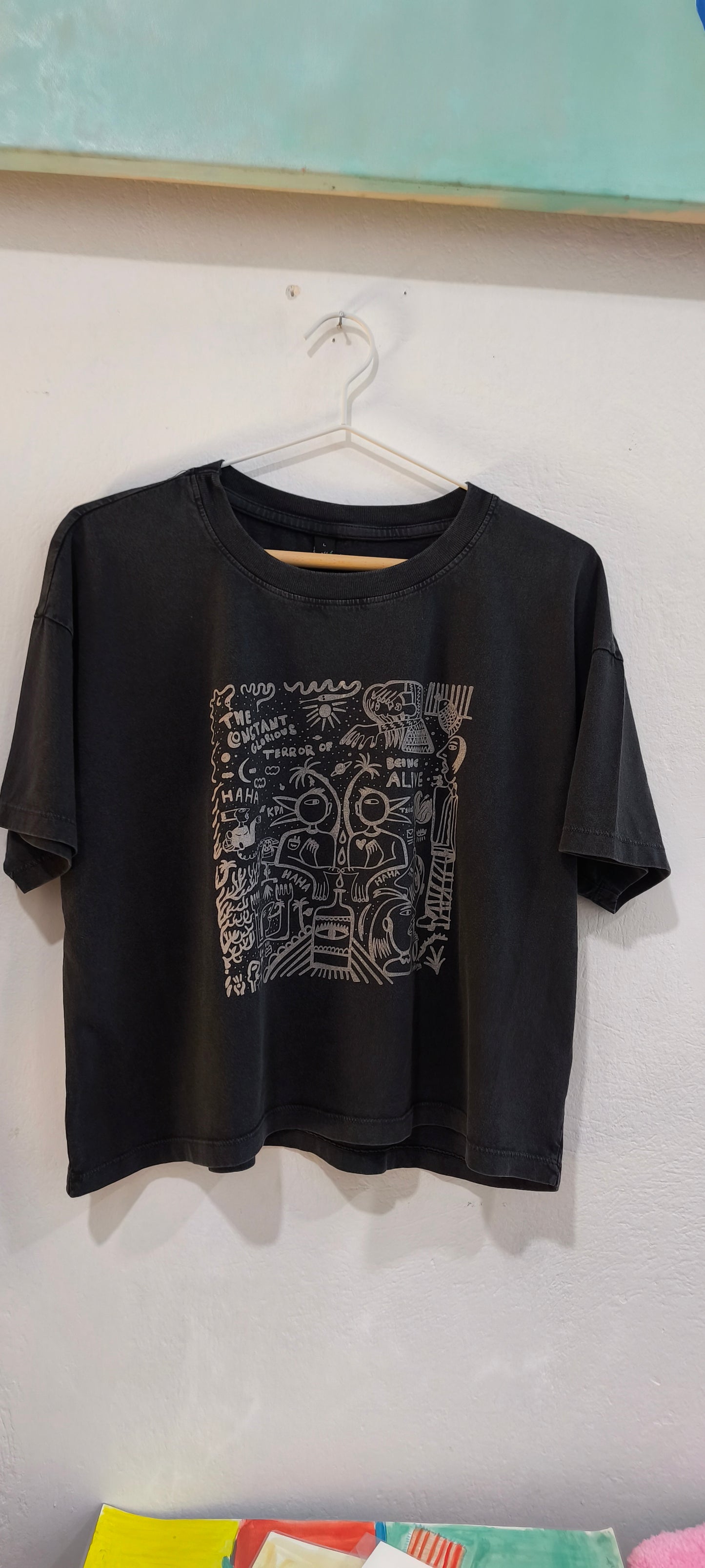 ALIVE crop stone washed