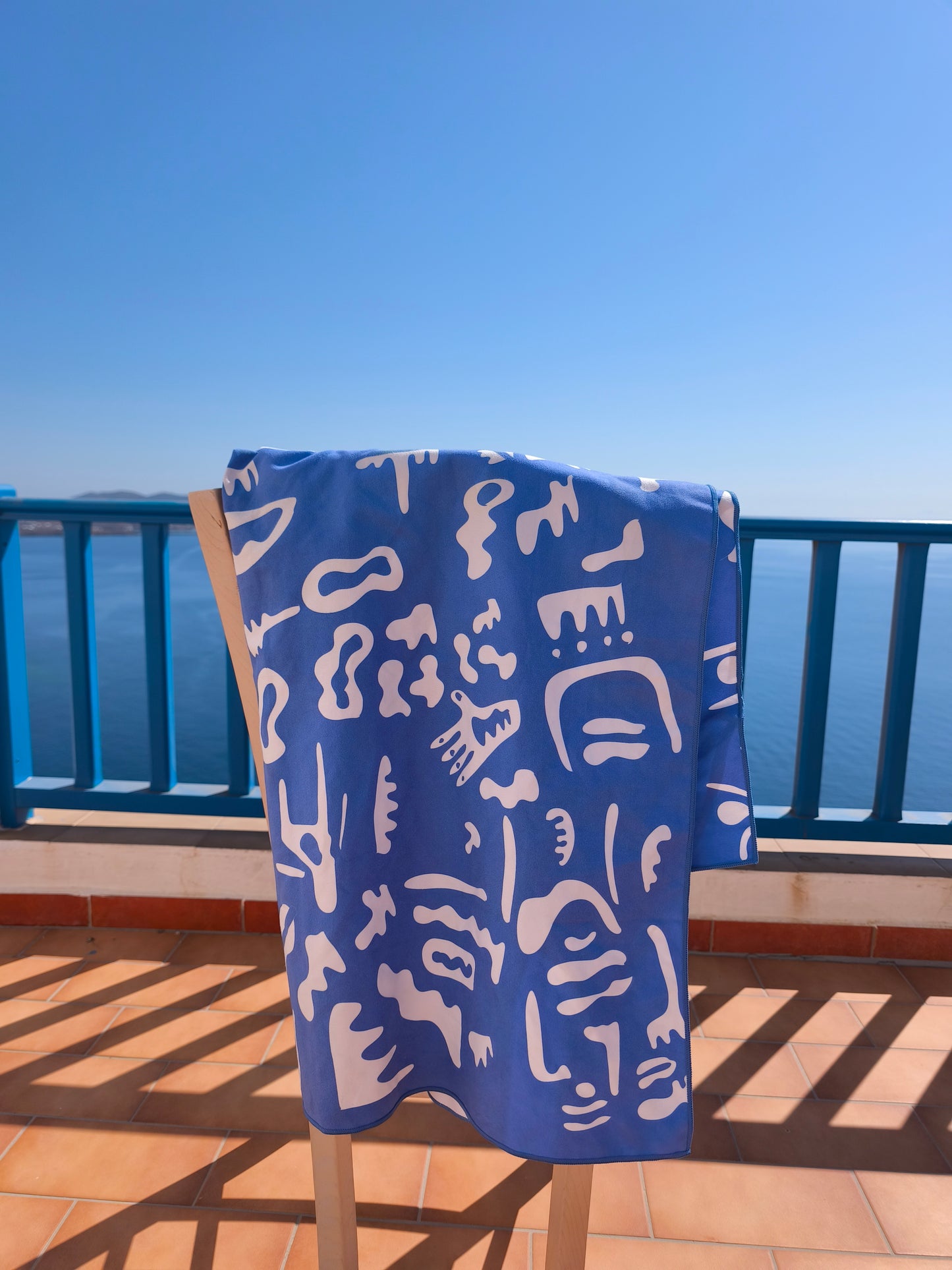 Ariadne towel