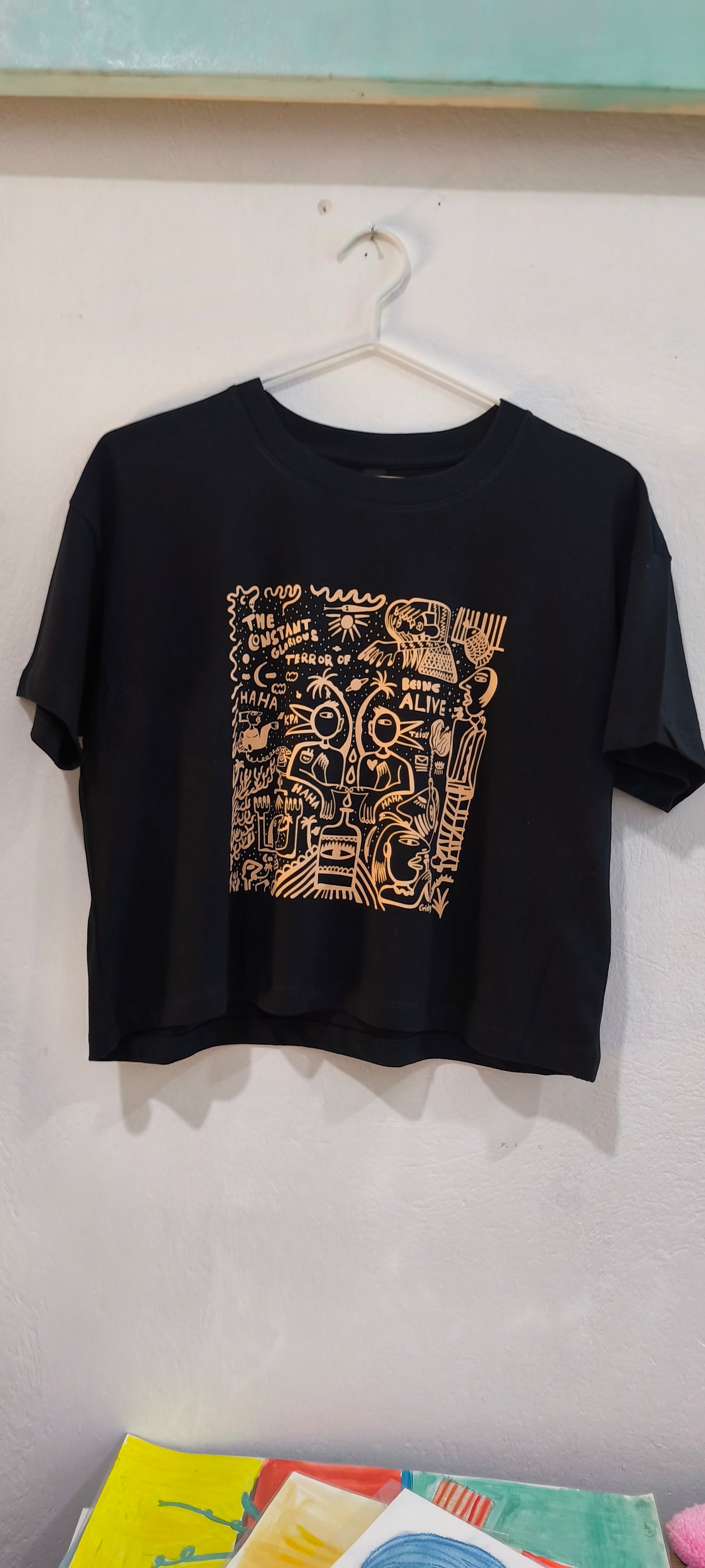 ALIVE Crop Black