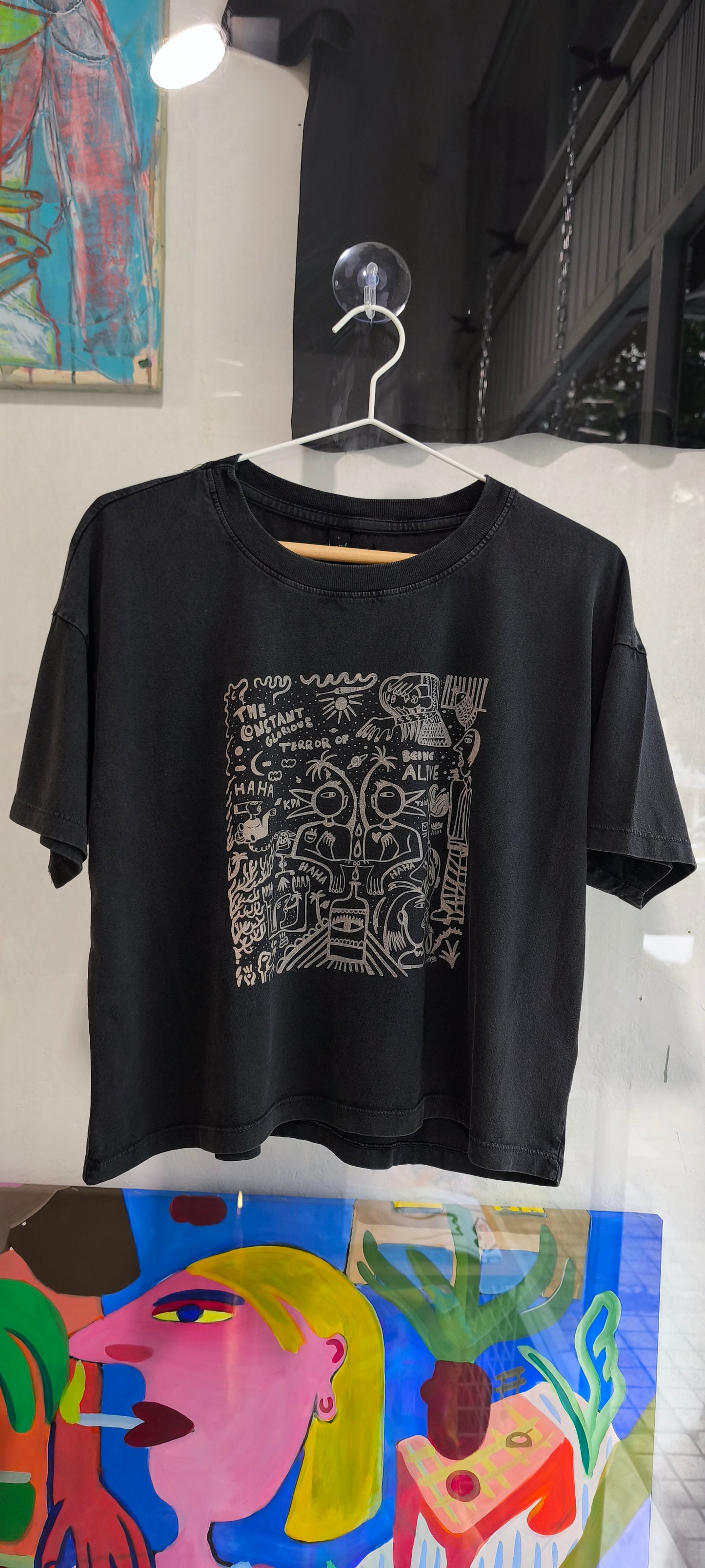 ALIVE crop stone washed